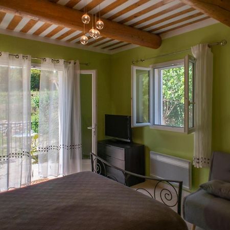 Les Manaux En Provence Bed and Breakfast Roquevaire Exteriör bild
