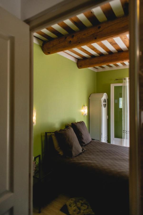Les Manaux En Provence Bed and Breakfast Roquevaire Exteriör bild