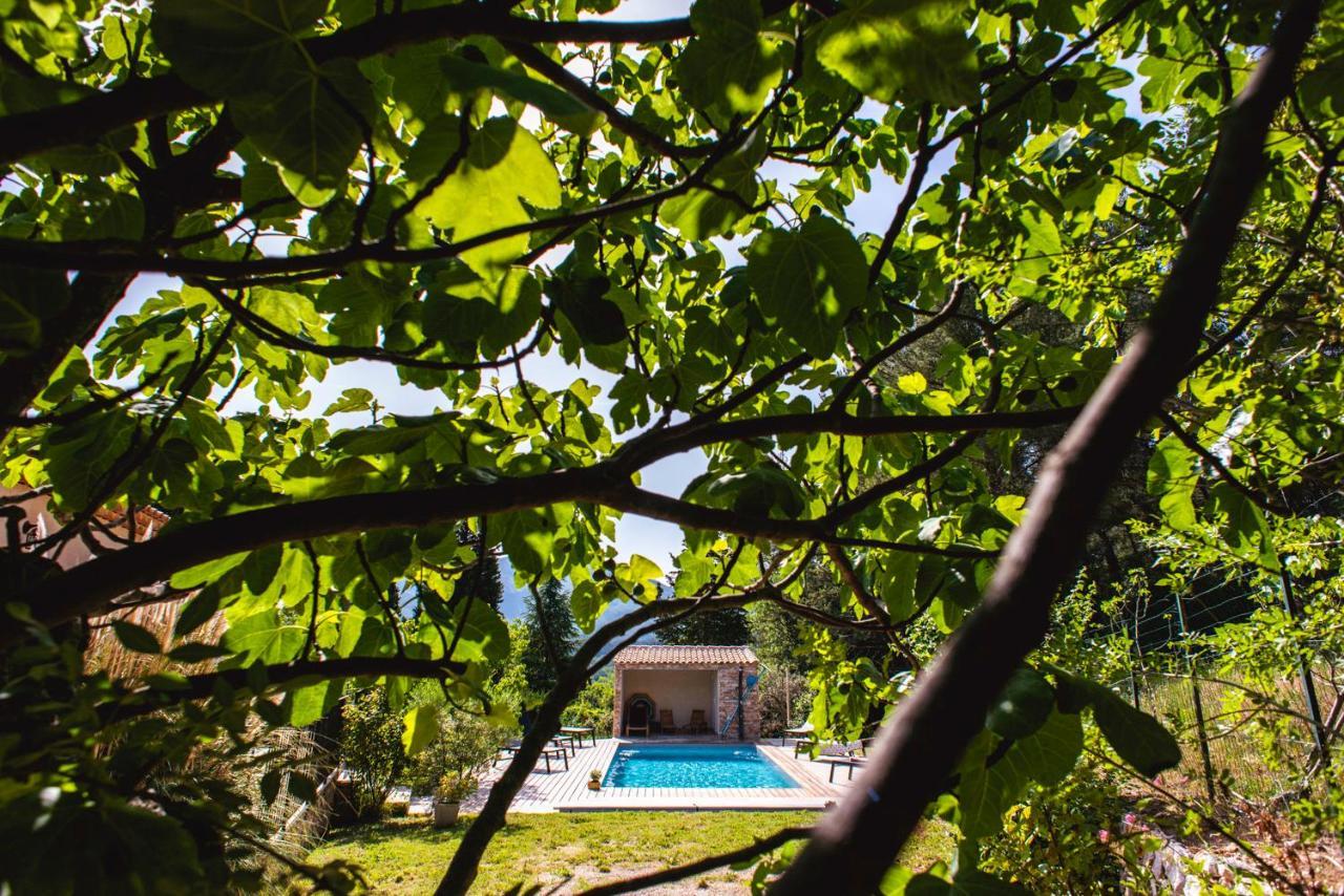 Les Manaux En Provence Bed and Breakfast Roquevaire Exteriör bild