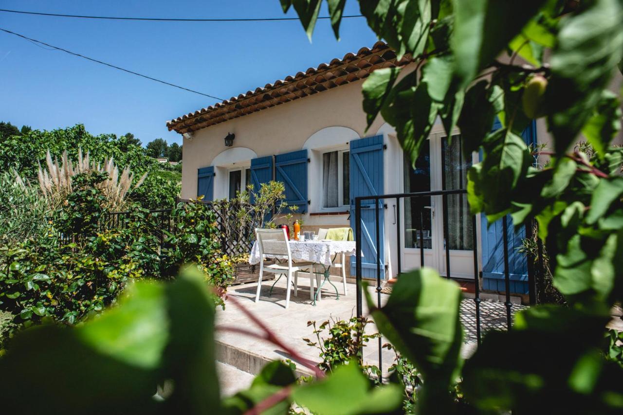 Les Manaux En Provence Bed and Breakfast Roquevaire Exteriör bild