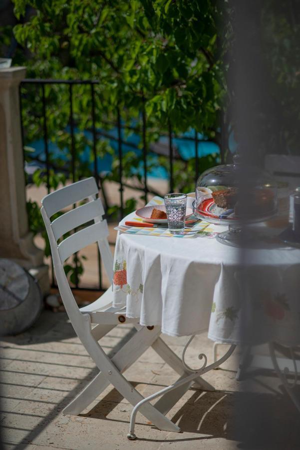 Les Manaux En Provence Bed and Breakfast Roquevaire Exteriör bild