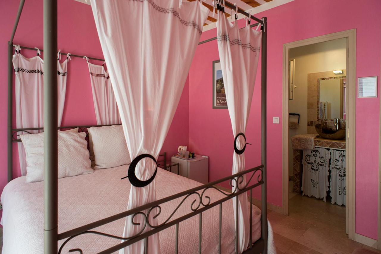 Les Manaux En Provence Bed and Breakfast Roquevaire Exteriör bild