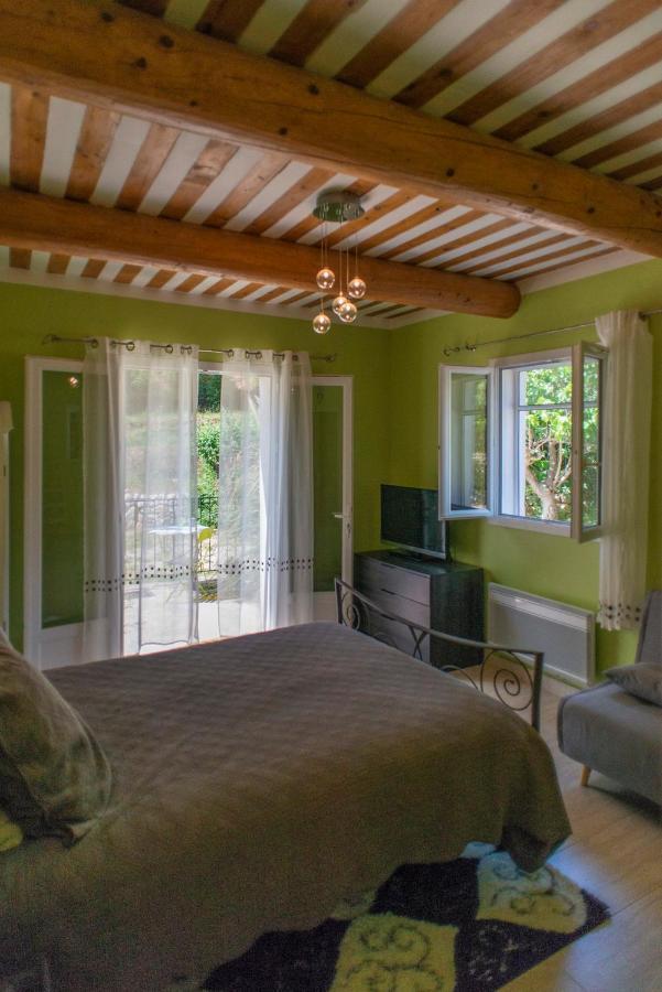 Les Manaux En Provence Bed and Breakfast Roquevaire Exteriör bild